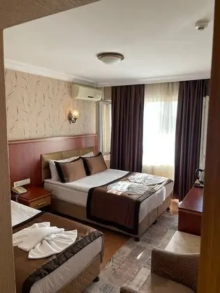 Standard Üç Kişilik Oda