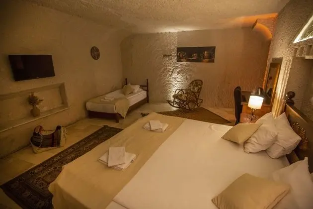 Family Cave Suite