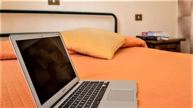 Tek Kişilik Oda, Ortak Banyo