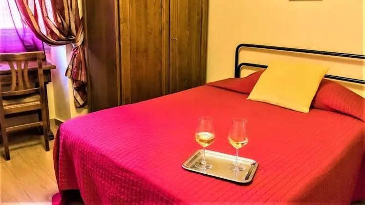 Tek Kişilik Oda, Ortak Banyo