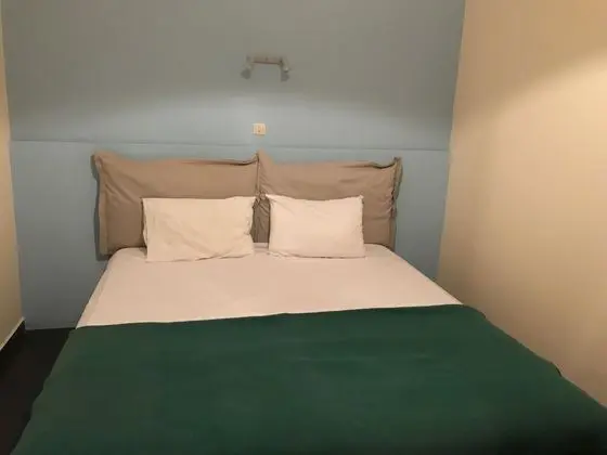 Tek Büyük veya İki Ayrı Yataklı Oda, 1 Çift Kişilik Yatak, Sigara İçilmez