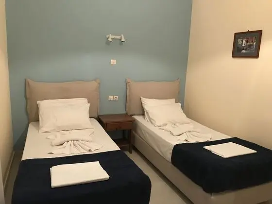 Tek Büyük veya İki Ayrı Yataklı Oda, 1 Çift Kişilik Yatak, Sigara İçilmez