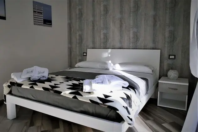 Deluxe Tek Büyük Yataklı Oda, 1 Büyük (Queen) Boy Yatak, Özel Banyo, Şehir Manzaralı