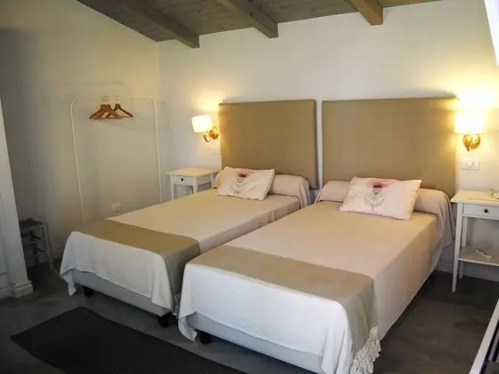 İki Ayrı Yataklı Oda, 2 Tek Kişilik Yatak