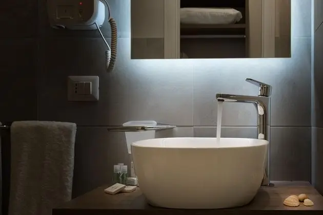 Standard Tek Büyük veya İki Ayrı Yataklı Oda, Balkon