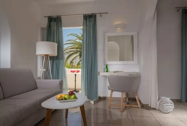 Junior Suite with Outdoor Jetted Tub