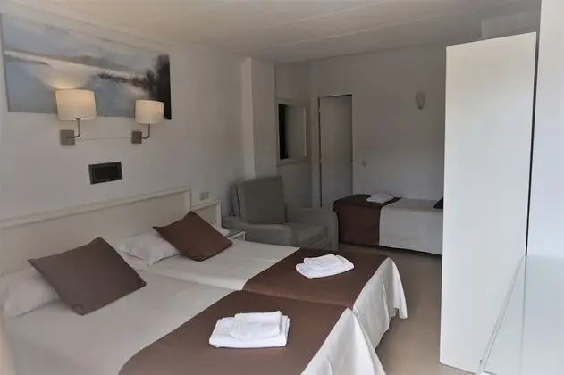 Standard Dört Kişilik Oda