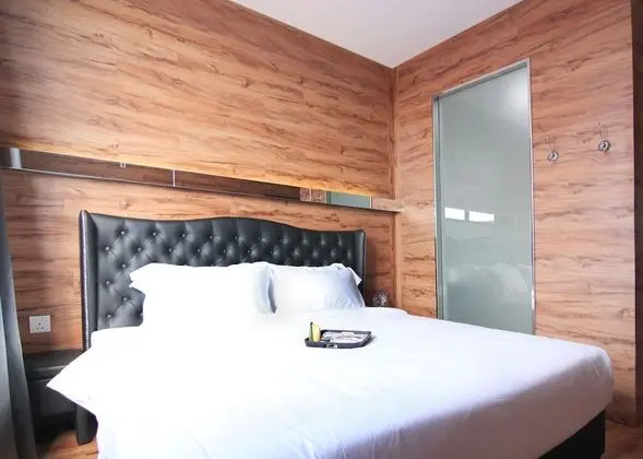 Executive King Room