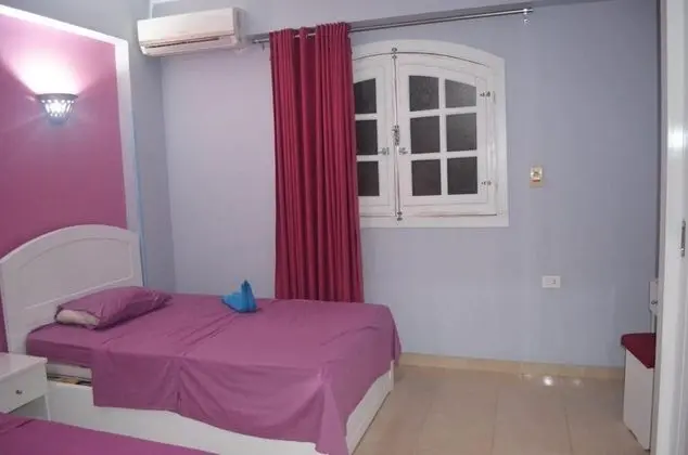 Apart Daire, 2 Yatak Odası, Havuz Manzaralı