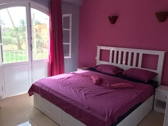 Apart Daire, 2 Yatak Odası, Havuz Manzaralı