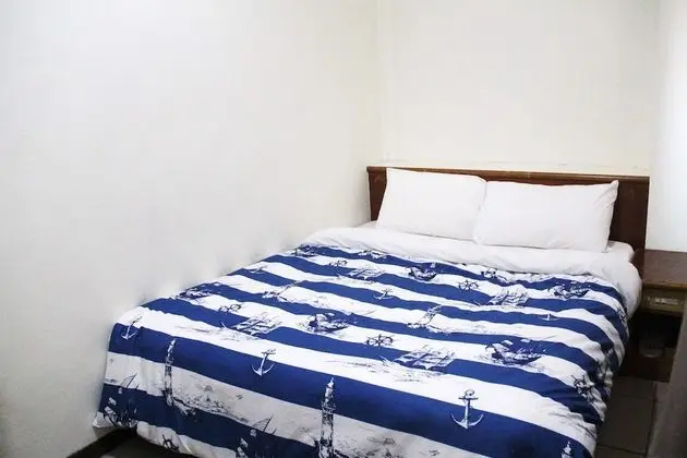 Elite Tek Büyük Yataklı Oda