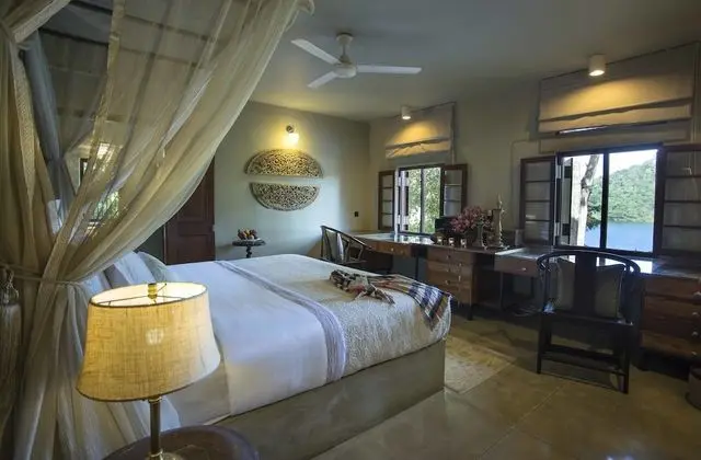 King Room with Lake View