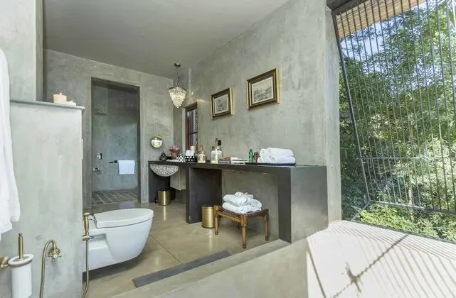 King Room with Lake View