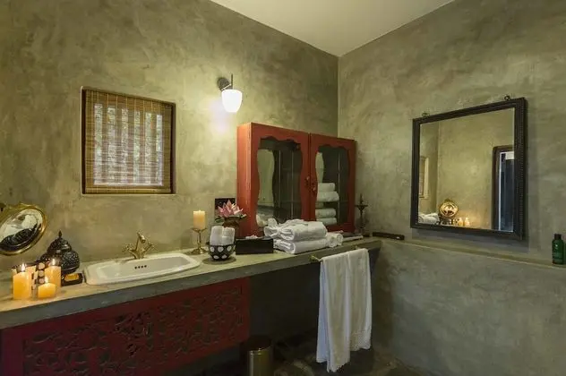 Queen Room with Balcony