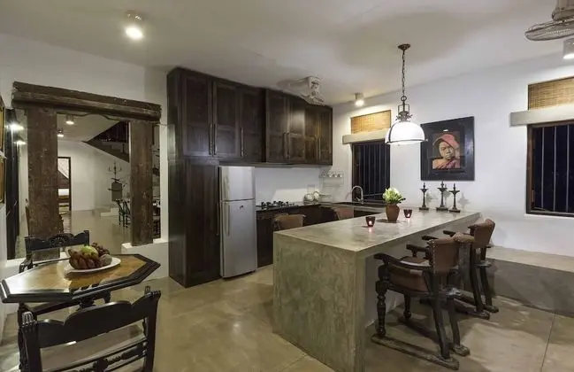 Queen Room with Balcony