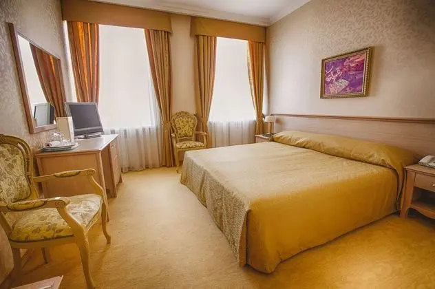 Standard Tek Büyük veya İki Ayrı Yataklı Oda