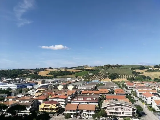 Classic Büyük Yataklı Tek Kişilik Oda, Tepe Manzaralı