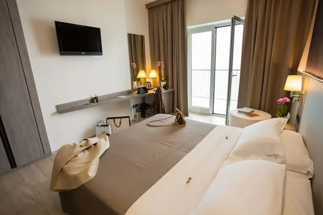 Standard Üç Kişilik Oda, Balkon, Deniz Manzaralı