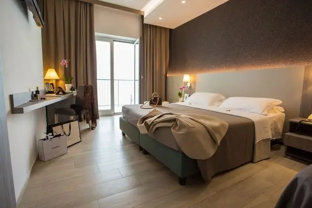 Standard Üç Kişilik Oda, Balkon, Deniz Manzaralı