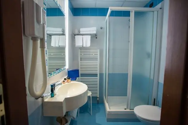 Standard Üç Kişilik Oda, Balkon, Deniz Manzaralı