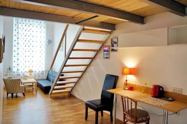 Stüdyo (Double-decker)