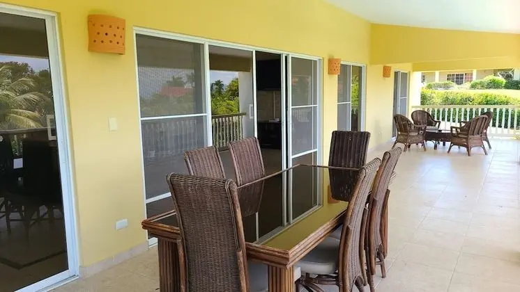 Family Villa (4 Bedrooms)