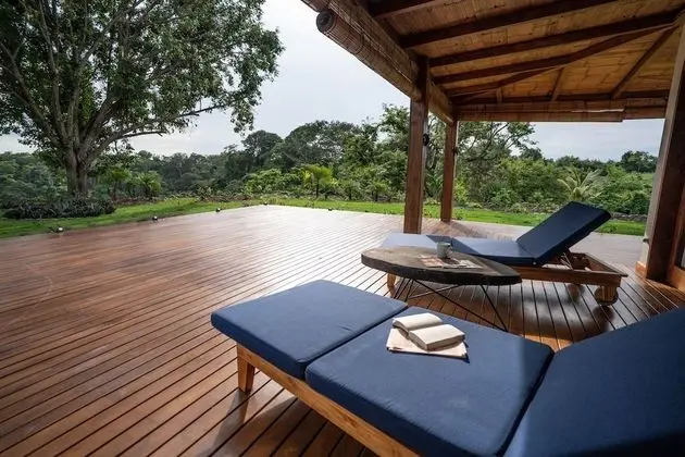 Deluxe Villa (Lucila)