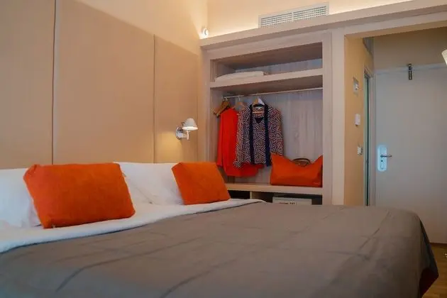 Superior Tek Büyük veya İki Ayrı Yataklı Oda