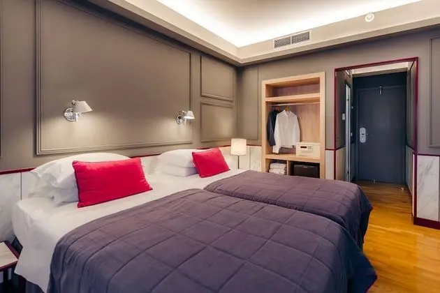 Superior Tek Büyük veya İki Ayrı Yataklı Oda (Acropolis View)