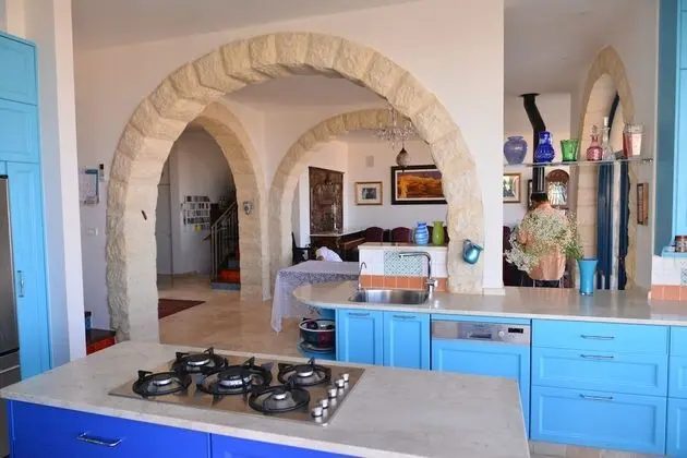 Luxury Villa, Birden Çok Yatak