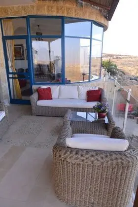Luxury Villa, Birden Çok Yatak