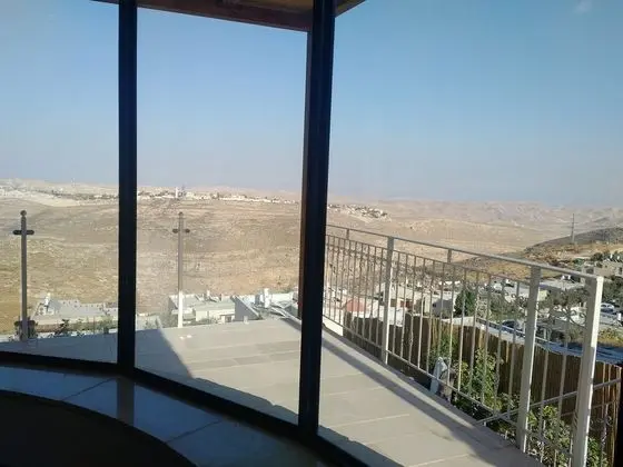 Luxury Villa, Birden Çok Yatak