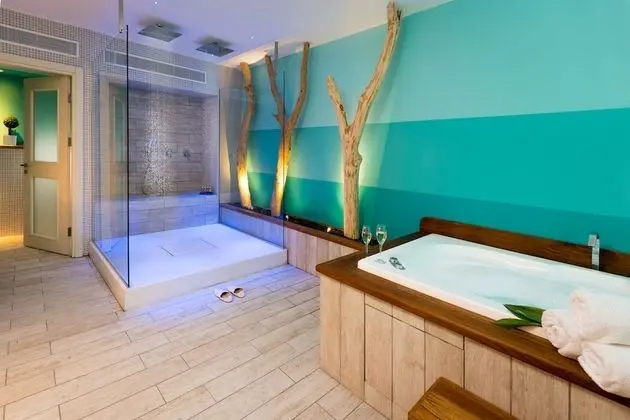 Rain Suite