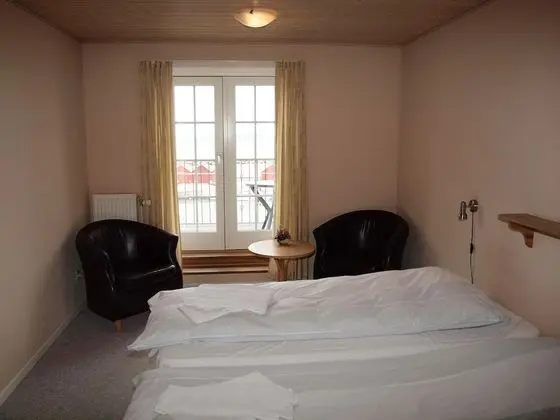 Tek Büyük Yataklı Oda, Balkon, Deniz Manzaralı