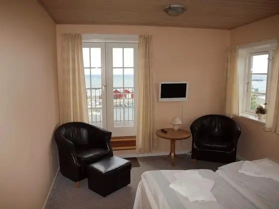 Tek Büyük Yataklı Oda, Balkon, Deniz Manzaralı