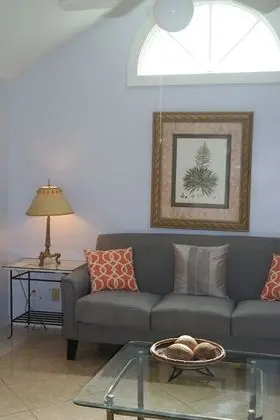 Tropical Suite