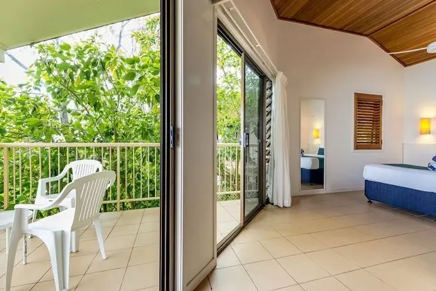 Beachside Room
