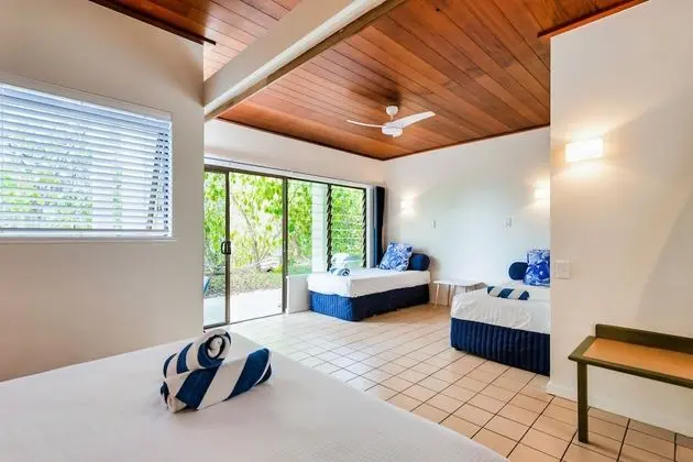 Family Oda (Reef Family Room)