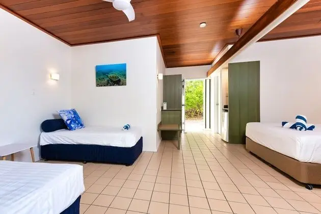 Family Oda (Reef Family Room)