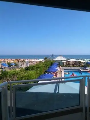 Üç Kişilik Oda, Balkon, Deniz Manzaralı