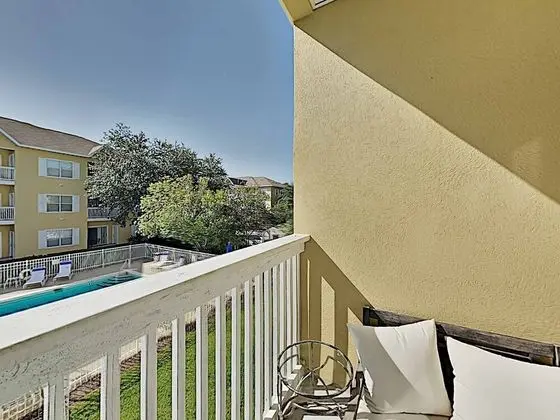 Daire, Birden Çok Yatak, Balkon, Havuz Manzaralı (#5207)