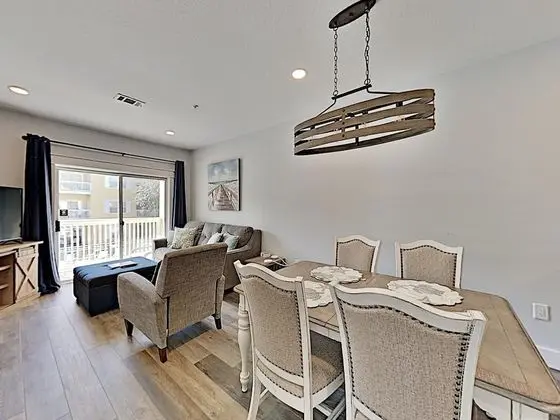 Daire, Birden Çok Yatak, Balkon, Havuz Manzaralı (#5207)