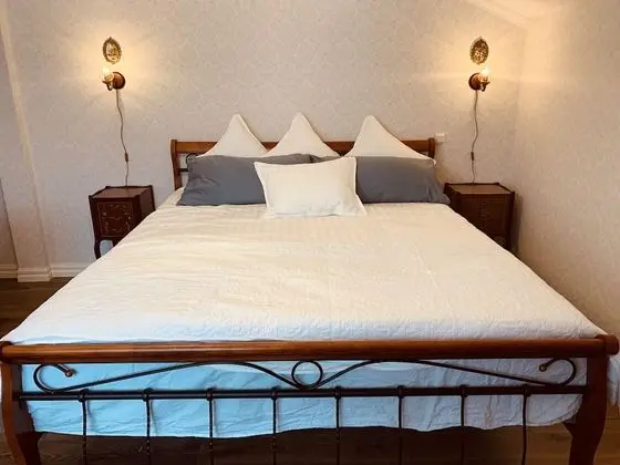 Exclusive Tek Büyük Yataklı Oda