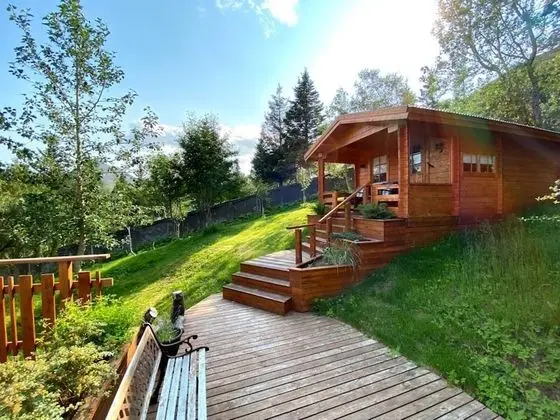 Private Cottage, 1 King Bed, Hot Tub, Mountain View