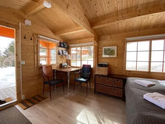 Private Cottage, 1 King Bed, Hot Tub, Mountain View