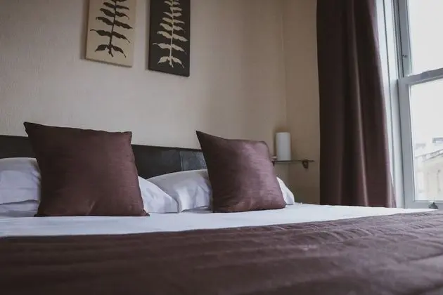 Tek Büyük Yataklı Oda (Room 2)