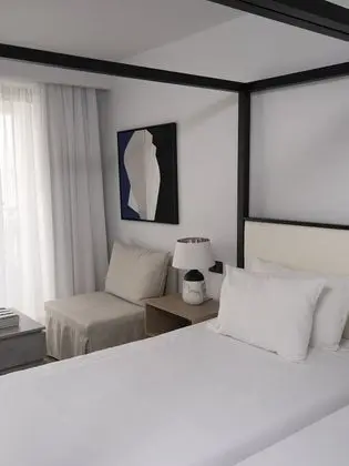 Tek Büyük veya İki Ayrı Yataklı Oda