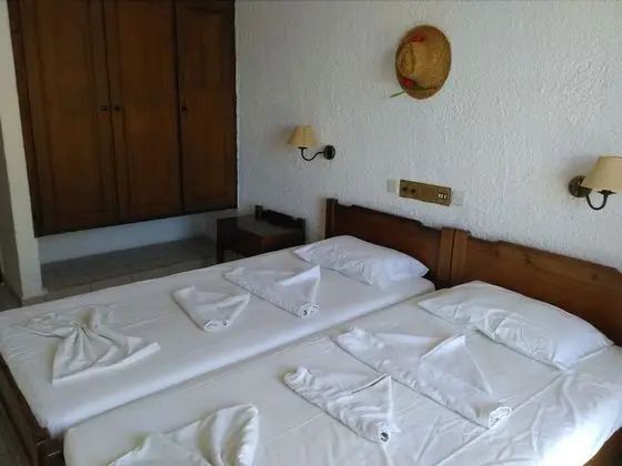 Basic Üç Kişilik Oda