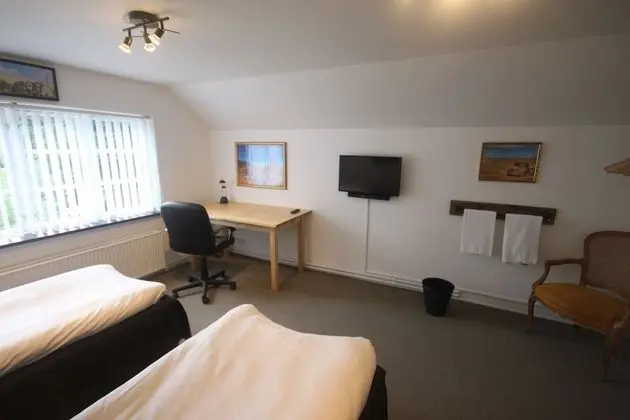 Economy Tek Büyük Yataklı Oda, 2 Tek Kişilik Yatak, Ortak Banyo, Bahçe Manzaralı