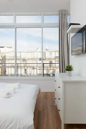 1ST Herzel beach apartment